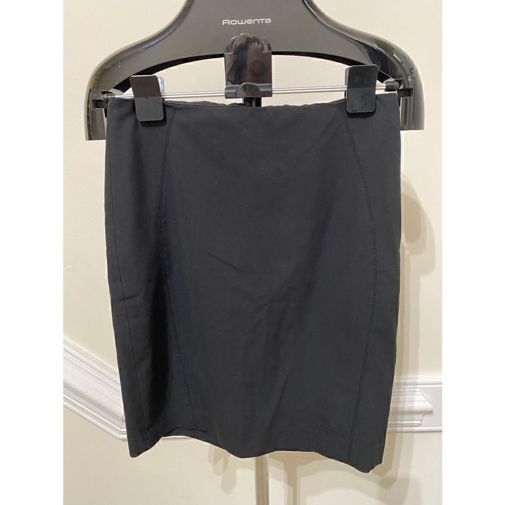3 for $12 item! 
The Limited Connection skirt